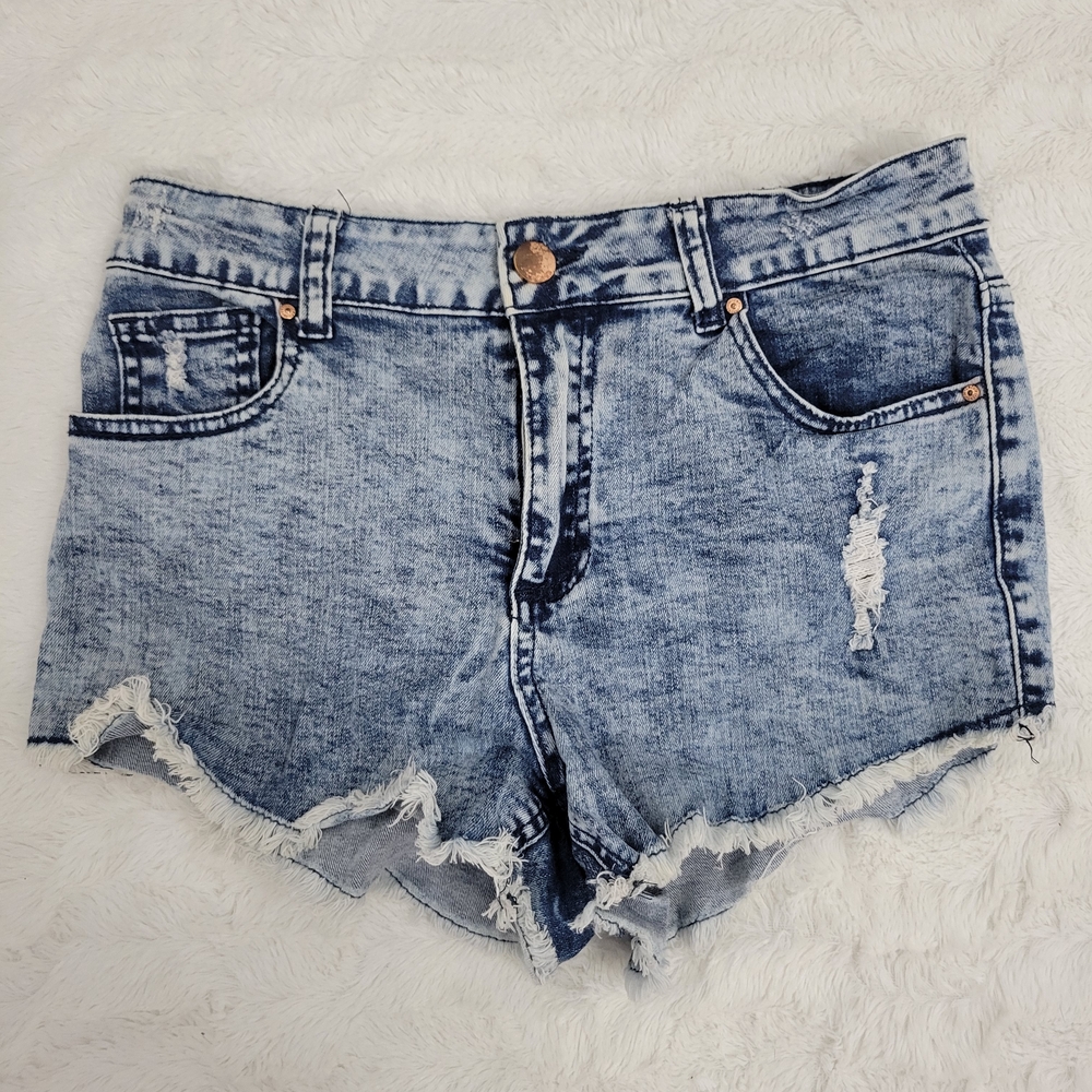 Refuge Blue Distressed Jean Shorts